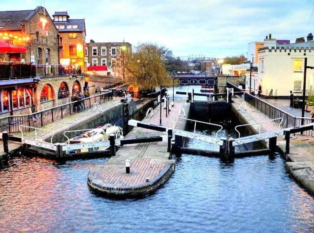 Spacious Comfy 2Br Flat London Exterior foto